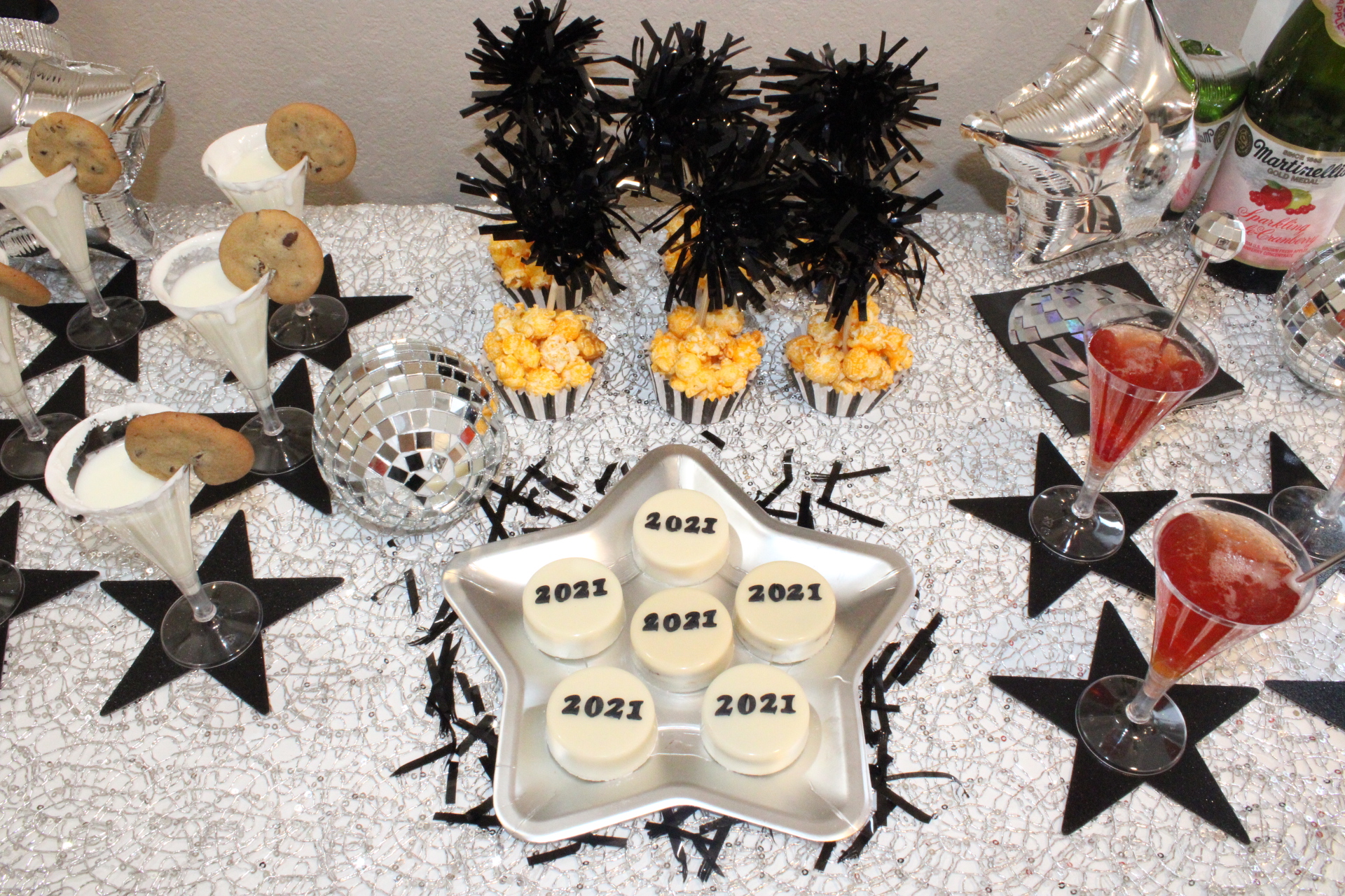 Kid-Friendly New Year's Eve Party - Party Design, Styling and Decoration -  North Bay California