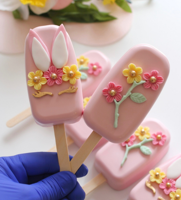 Easter Bunny & Floral Themed Cakesicles